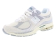 New Balance M2002 off white