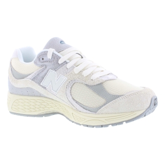 New Balance M2002 off white