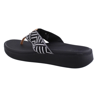 Reef CJ3581 Cushion Cloud TX zwart
