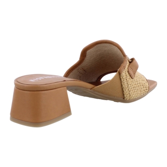 Hispanitas RHV254071 bruin
