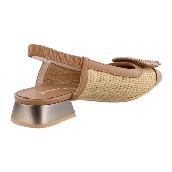 Hispanitas RHV254046 bruin