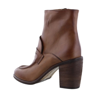 ZOE Jade04 cognac